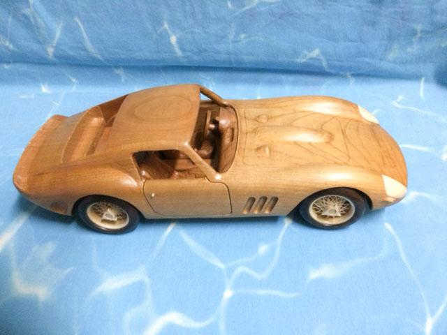 256 GTO